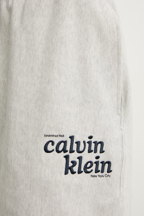Calvin Klein Jeans teplákové šortky pánske z bavlnou sivá LV04LG218G