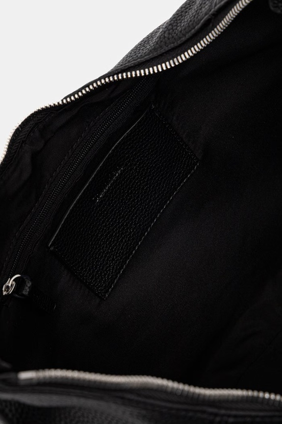 Calvin Klein kabelka hobo dámska z imitácie kože LV04F3555G čierna