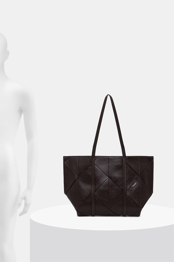Calvin Klein kabelka typu shopper dámska z imitácie kože LV04F3548G