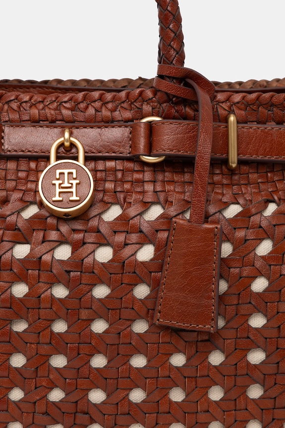 Tommy Hilfiger μικρή τσάντα γυναικεία δερμάτινη καφέ AW0AW18734