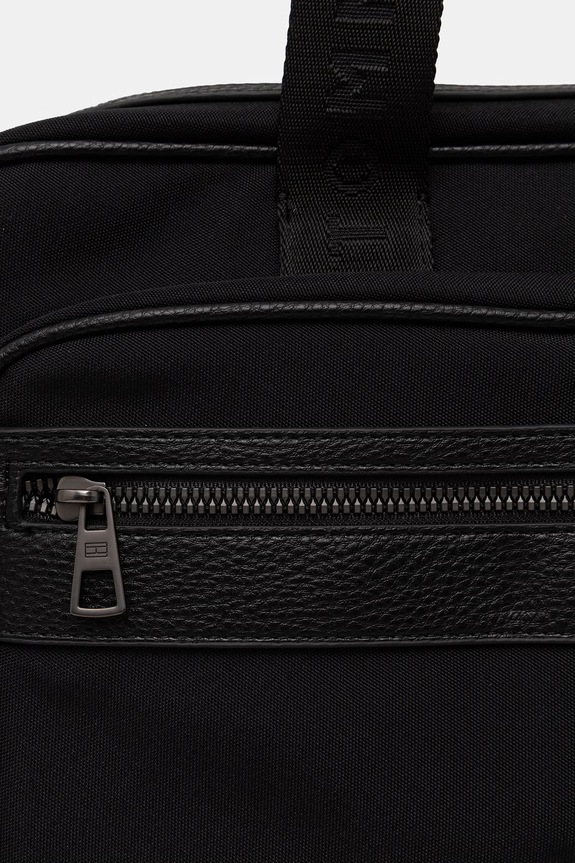 Tommy Hilfiger taška na notebook pánska čierna AM0AM14445