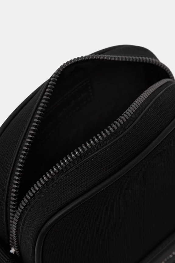 Tommy Hilfiger saszetka męska AM0AM14440 czarny