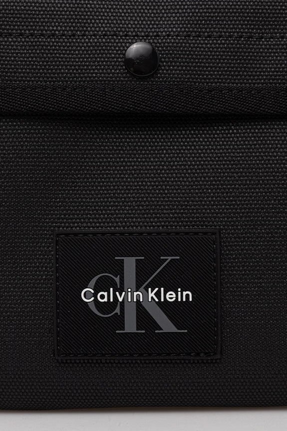 Calvin Klein mala torba za muškarce crna LV04D3452G