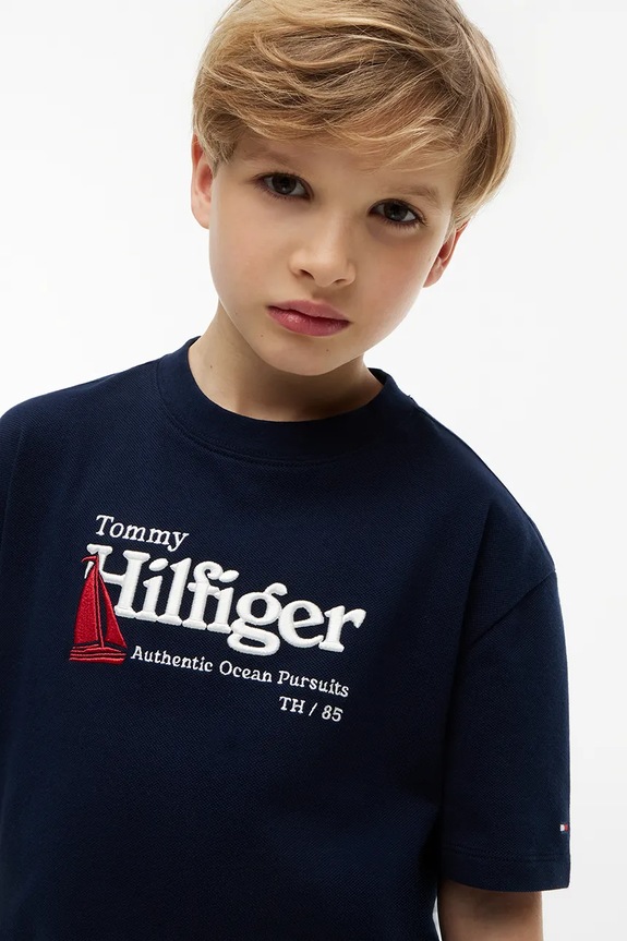 Tommy Hilfiger T-shirt dziecięcy bawełniany KB0KB10516.128.176.9BY2 granatowy