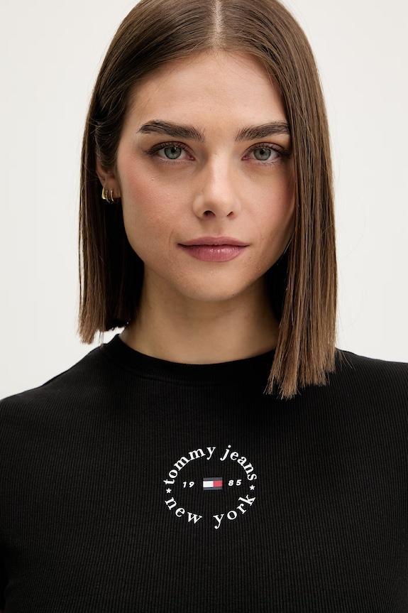 Tommy Jeans tricou pentru femei, din bumbac cu elastan negru DW0DW22807