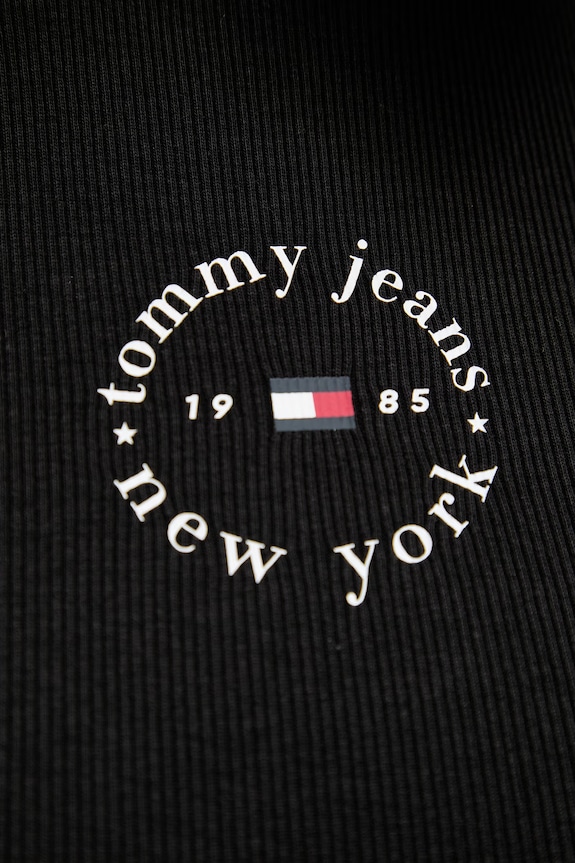 Tommy Jeans tricou pentru femei, din bumbac cu elastan DW0DW22807 negru
