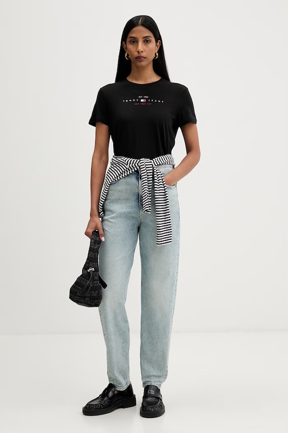 Tommy Jeans kratka majica ženska z bombažem DW0DW22789 črna AW26