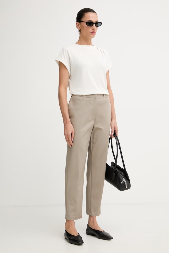 Calvin Klein T-shirt damski LV044G221G beżowy AW26