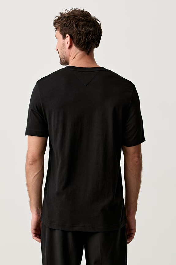 Odzież Tommy Hilfiger T-shirt męski bawełniany MW0MW43226 czarny
