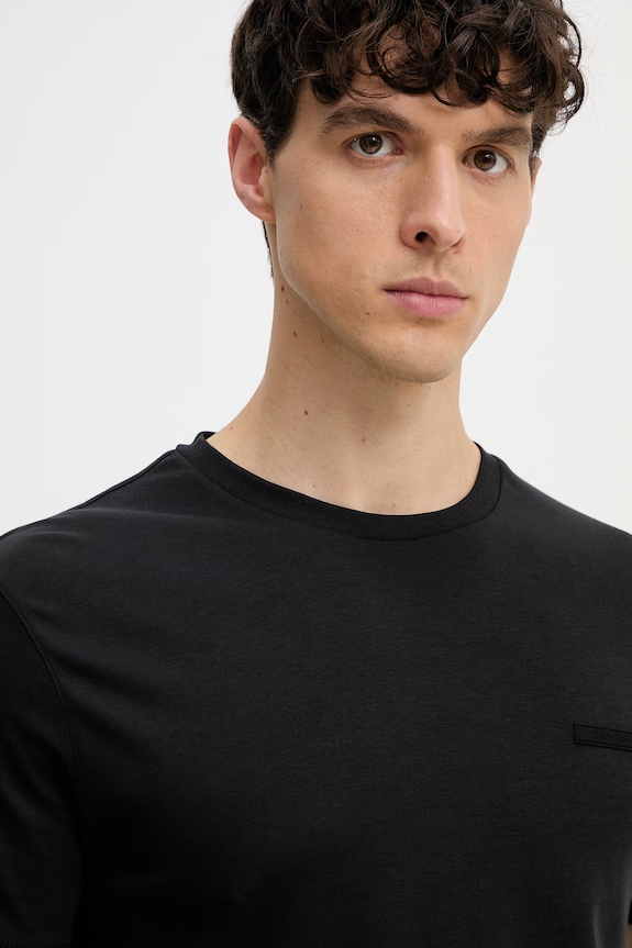 Calvin Klein tričko pánske bavlnené čierna LV04LG222G
