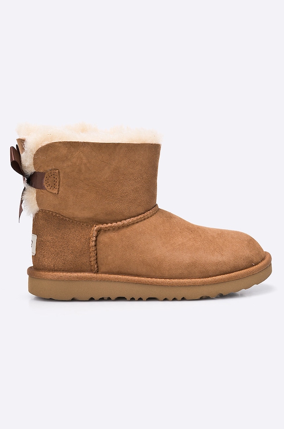 UGG - Botki dziecięce K MINI BAILEY BOW II beżowy 1017397K.CHE