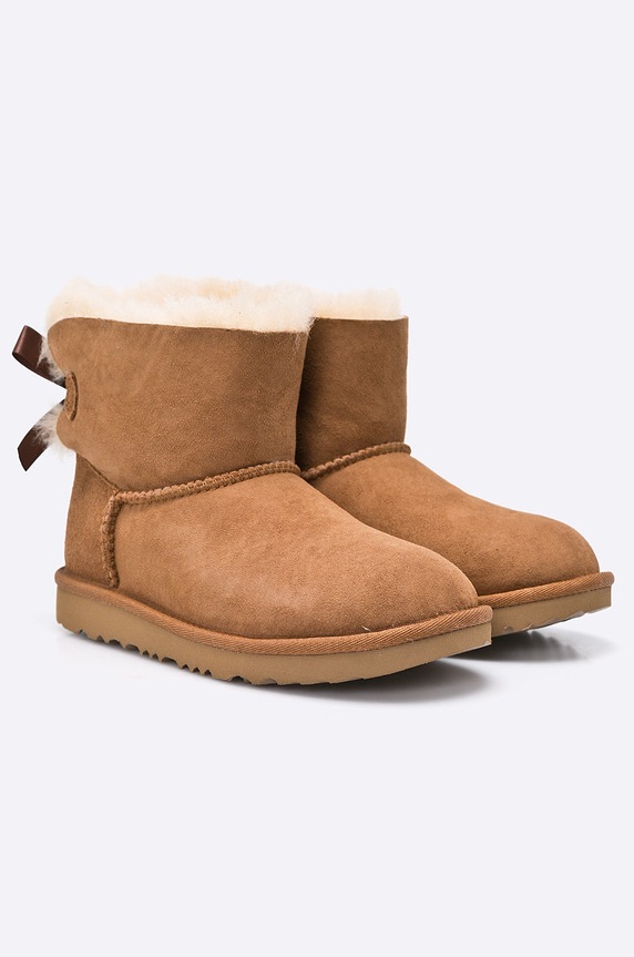 UGG - Botki dziecięce K MINI BAILEY BOW II 1017397K.CHE beżowy KW17
