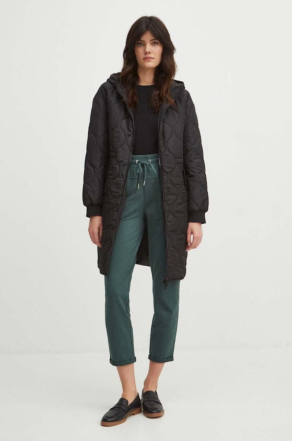 Płaszcz damski przejściowy pikowany kolor czarny RS24.KPD207 czarny RS24