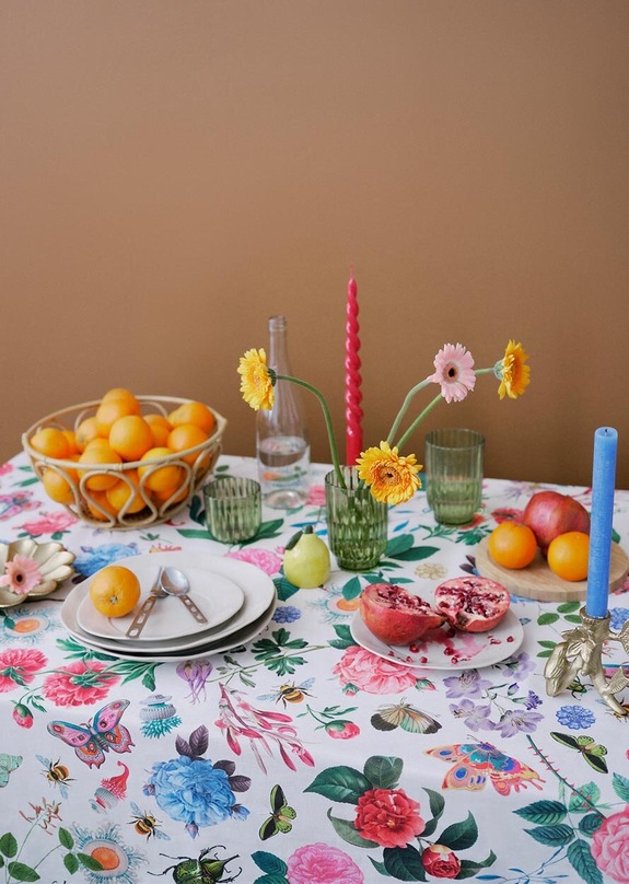 Bavlnený obrus 120 x 180 cm viac farieb viacfarebná RS24.ORU500