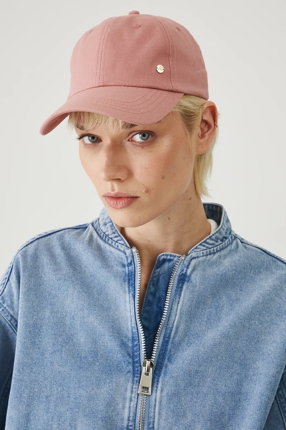 Czapka z daszkiem z lnem damska gładka kolor różowy len różowy RS25-CAD502