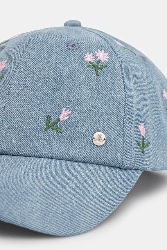 Doplňky Džínová baseballová čepice s ozdobnou nášivkou modrá barva RS25-CAD503 modrá