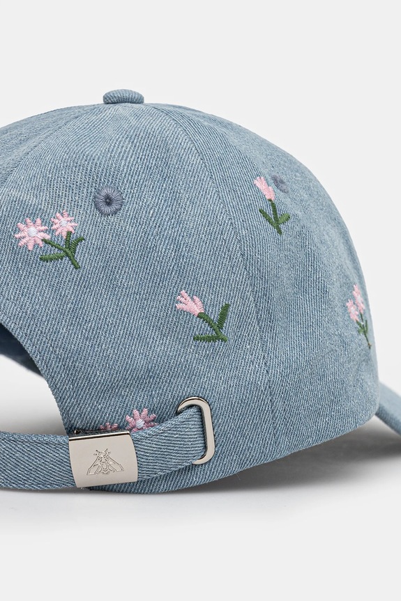 Džínová baseballová čepice s ozdobnou nášivkou modrá barva modrá RS25-CAD503