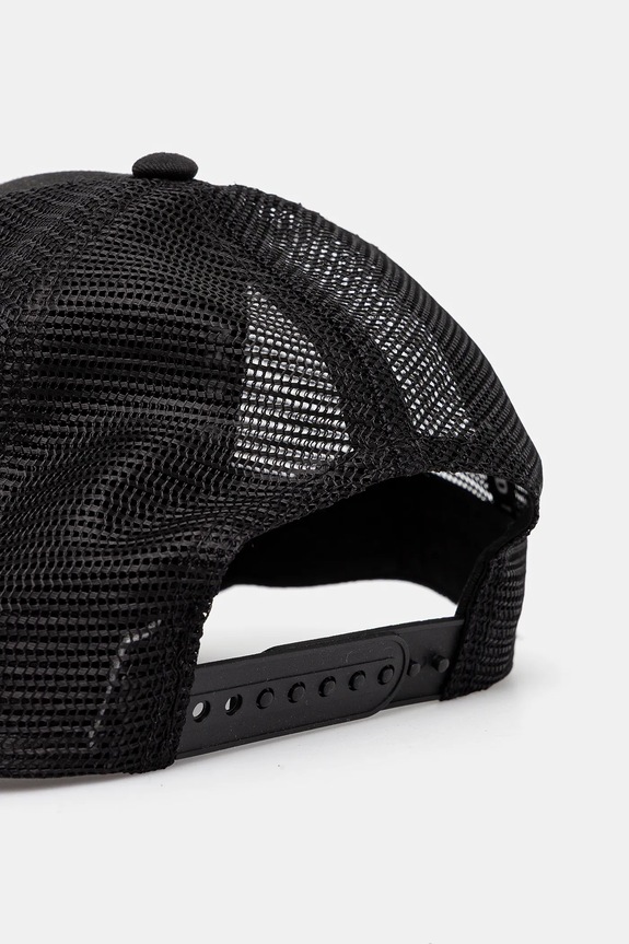 Doplnky Šiltovka pánska s ozdobnou výšivkou čierna farba RS25-CAM903 čierna
