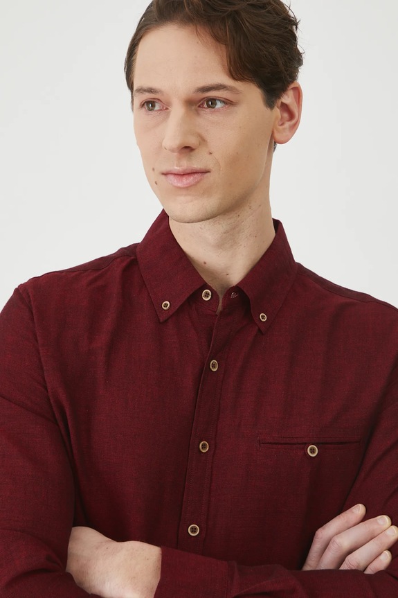 Koszula z lnem męska z kołnierzykiem button-down kolor bordowy bordowy RS25-KDM050