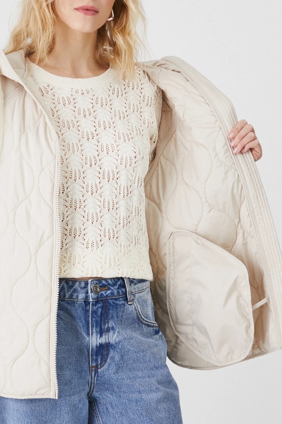 Bunda dámska prešívaná béžová farba RS25.KUD212