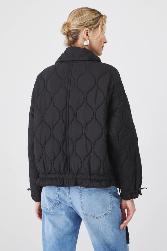Oblečenie Bunda dámska prešívaná čierna farba RS25.KUD214 čierna