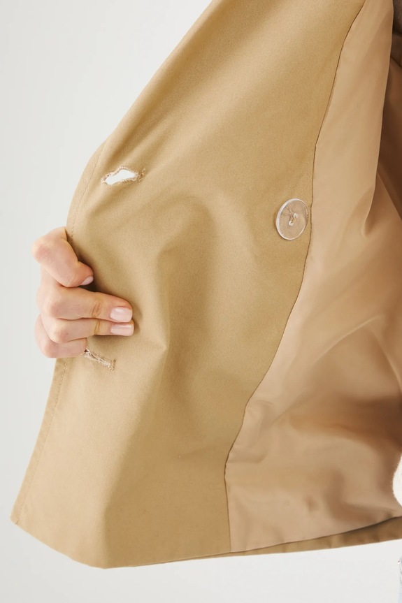 Krátký trenčkot jednobarevný zelená barva RS25-KUD410