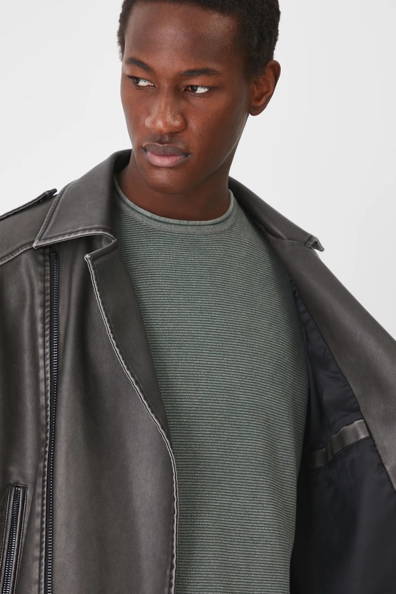 Kurtka biker męska z imitacji skóry kolor szary RS25-KUM404