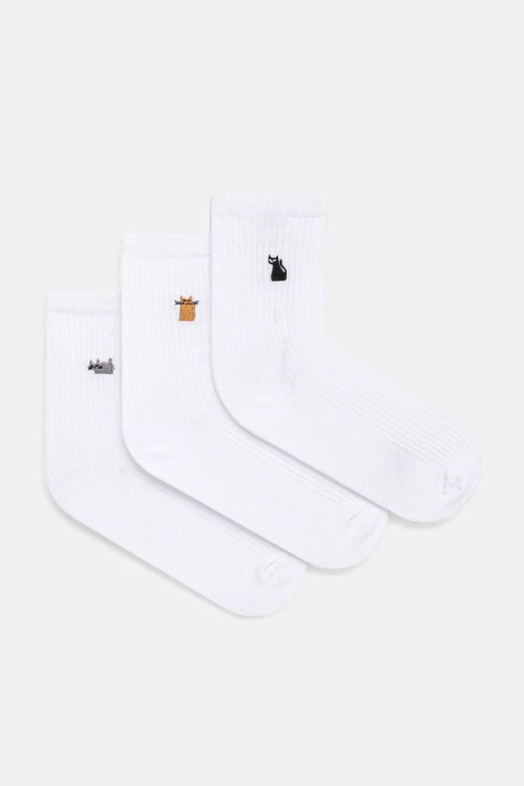 Skarpetki damskie z ozdobnym haftem w koty (3-pack) kolor biały skarpetki długie biały RS25.LGD404