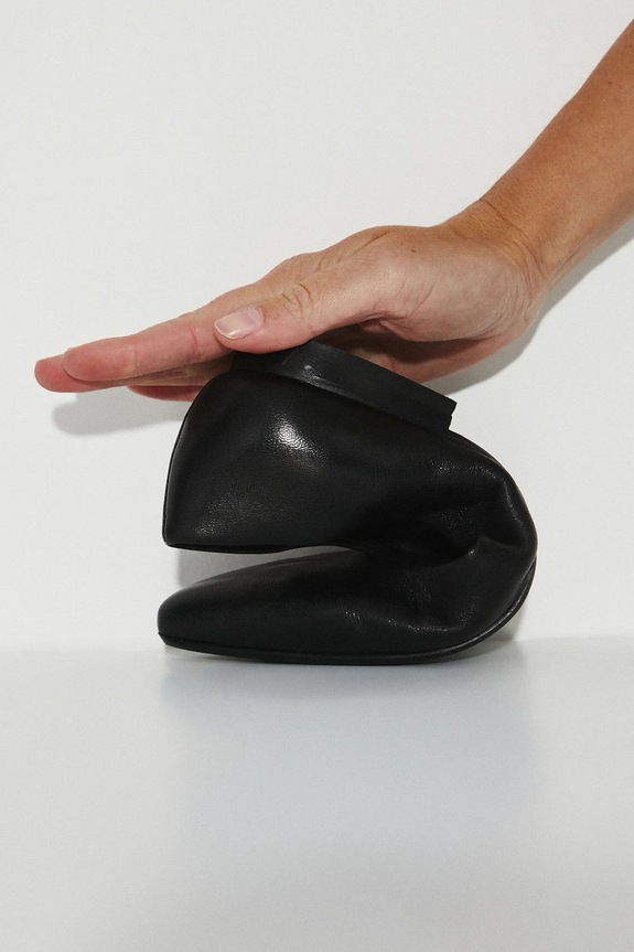 Kožené balerínky dámske čierna farba RS25-OBD305