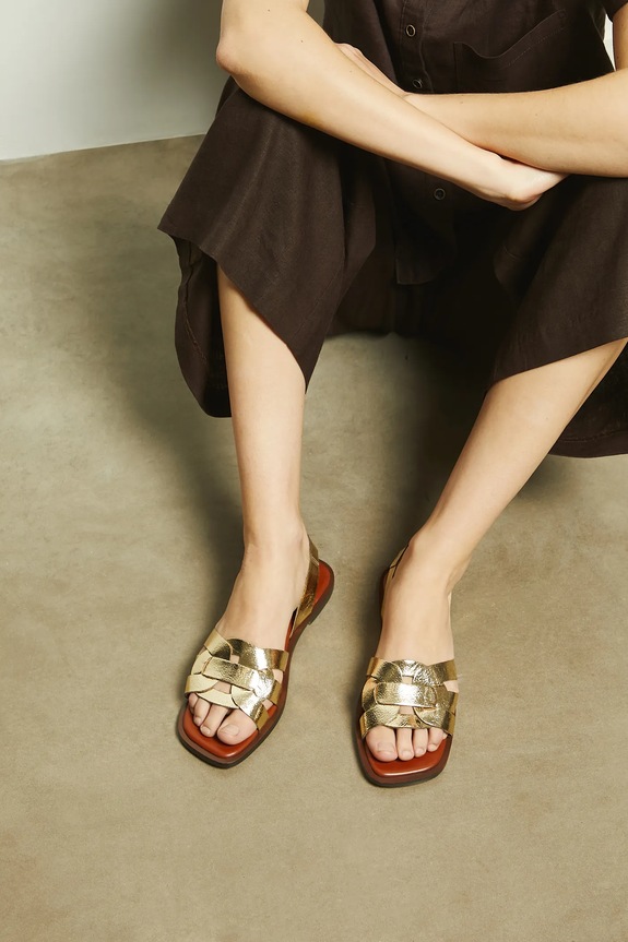 Medicine sandały skórzane RS25-OBD708