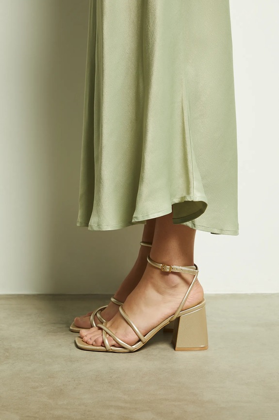 Sandali Medicine RS25-OBD721