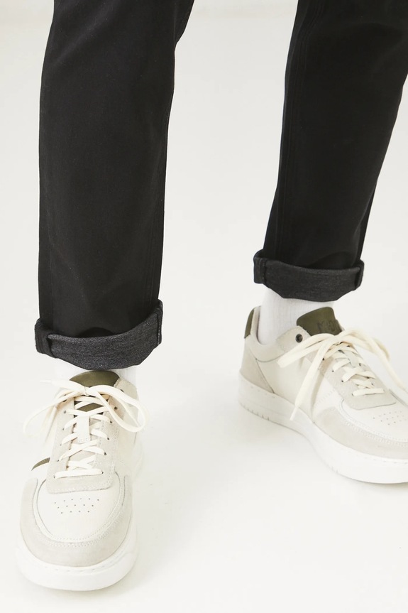 Kožené sneakers boty se semišovými vsadkami bílá barva RS25-OBM302