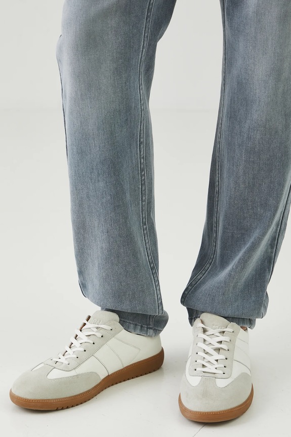 Kožené sneakers boty s pružnou podrážkou bílá barva RS25-OBM303