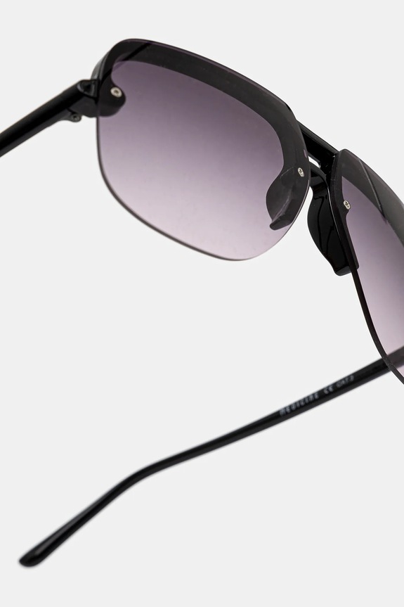 Akcesoria Okulary przeciwsłoneczne damskie kolor czarny RS25-OKD301 czarny