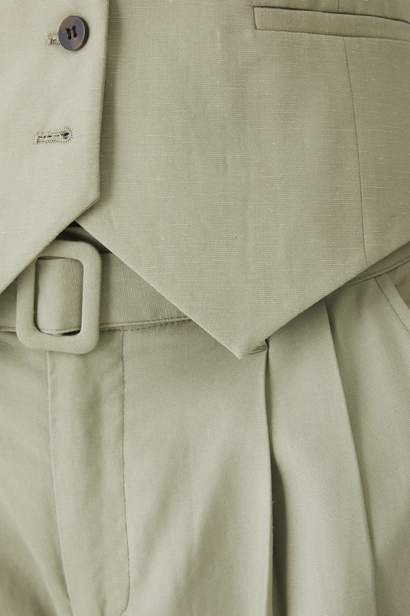 Nohavice s prímesou ľanu s opaskom hladké zelená farba zelená RS25-SPD904