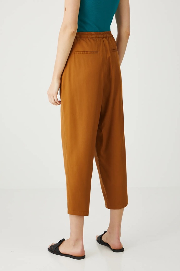 Odzież Spodnie damskie slouchy z lyocellu kolor brązowy RS25-SPDB03 brązowy