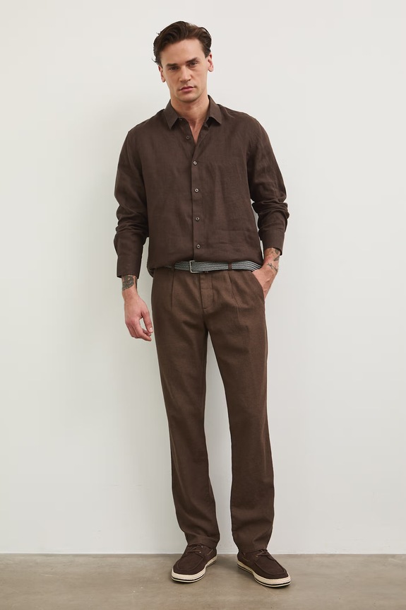 Spodnie z lnem męskie z paskiem melanżowe kolor brązowy tkanina brązowy RS25-SPM061