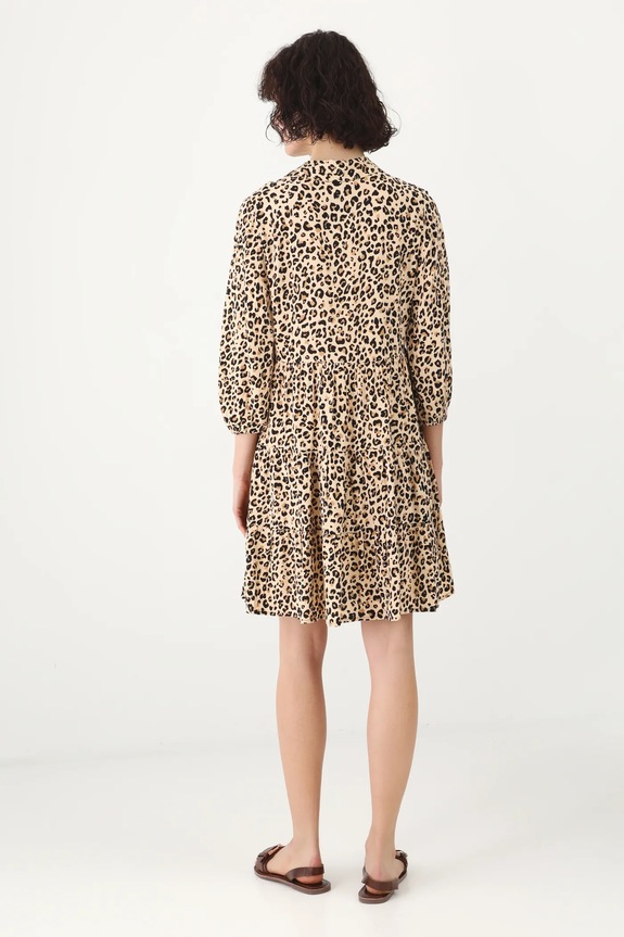 Sukienka mini z wiskozy w panterkę kolor beżowy RS25-SUD051 beżowy RS25