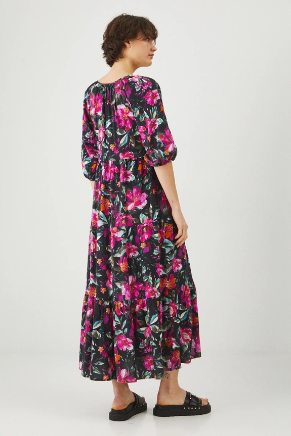Odzież Sukienka damska maxi z wiskozy w kwiaty kolor czarny RS25-SUD075 czarny