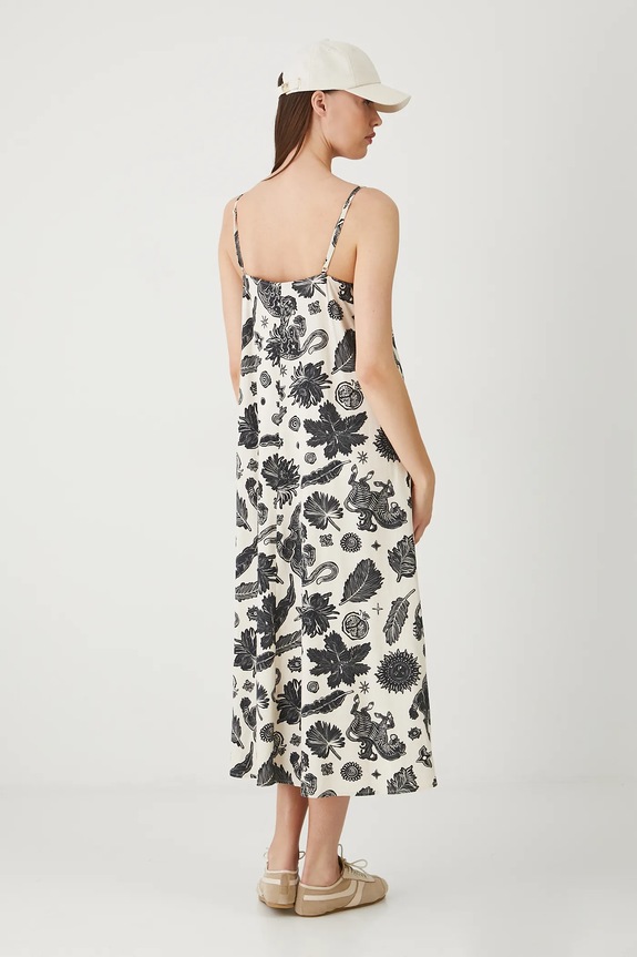 Oblečení Šaty s příměsí lnu maxi, se vzorem béžová barva RS25-SUD095 béžová