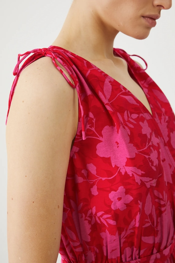 Obleka Medicine RS25-SUD0B3 rdeča