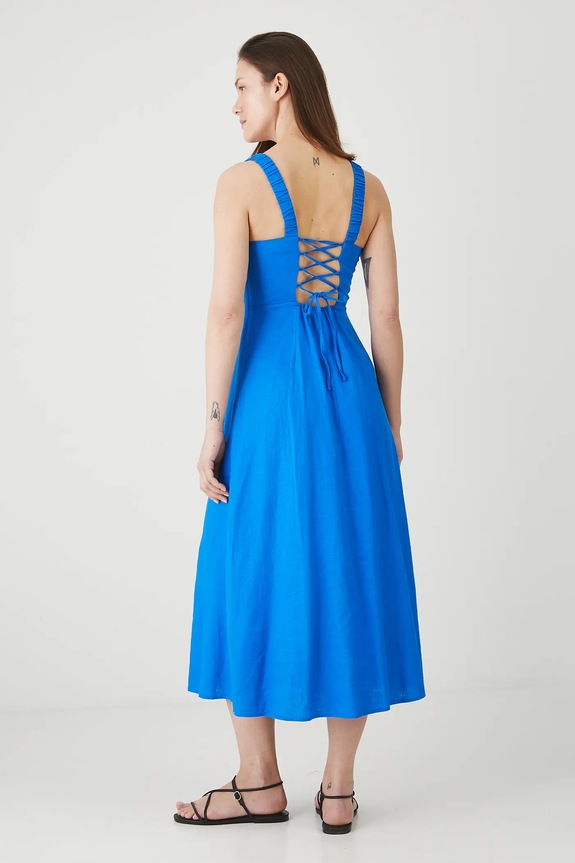 Odzież Sukienka z lnem damska midi gładka kolor niebieski RS25-SUD900 niebieski