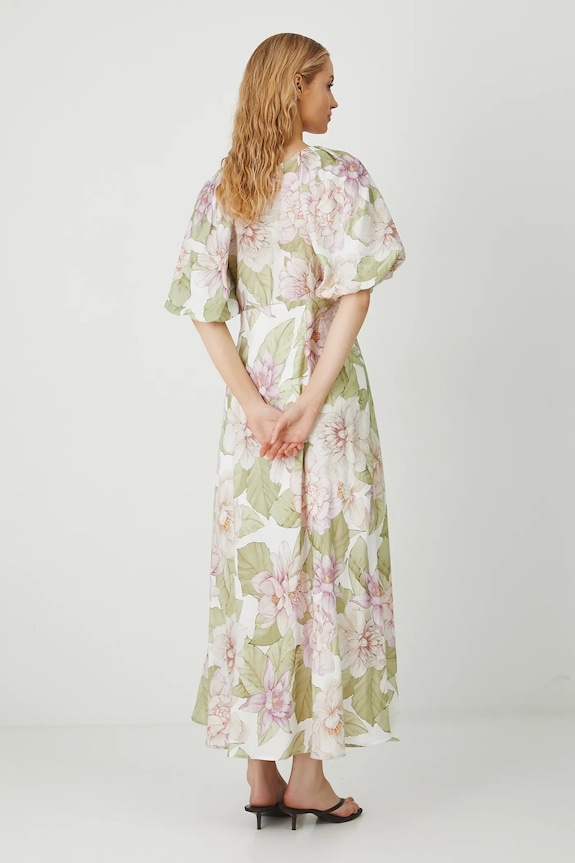 Odzież Sukienka damska midi w kwiaty kolor biały RS25-SUD905 biały