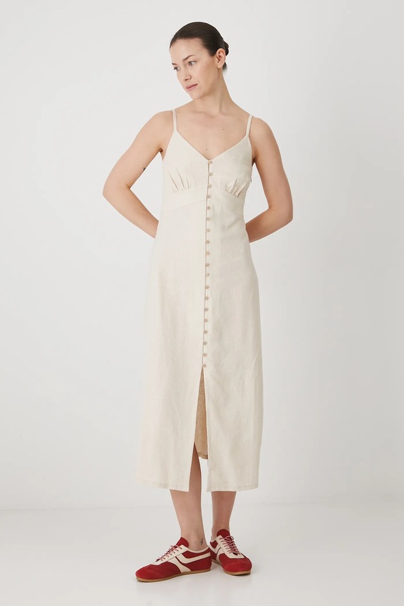 Sukienka z lnem damska midi gładka kolor beżowy RS25-SUD906 beżowy