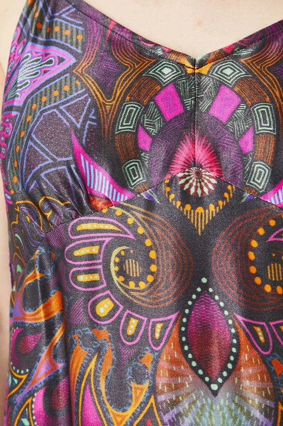 Šaty dámske midi vzorované RS25-SUDC02 viacfarebná