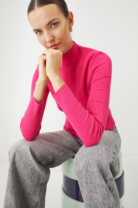 Sweter damski prążkowany z wiskozą kolor różowy pozostałe różowy RS25.SWD020