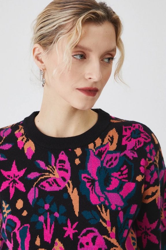 Sweter damski w kwiaty kolor czarny czarny RS25.SWD021