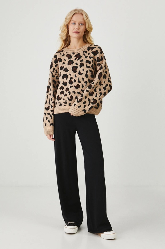 Sweter damski w panterkę kolor beżowy RS25-SWD174 beżowy RS25
