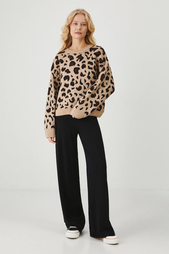 Sweter damski w panterkę kolor beżowy RS25-SWD174 beżowy RS25