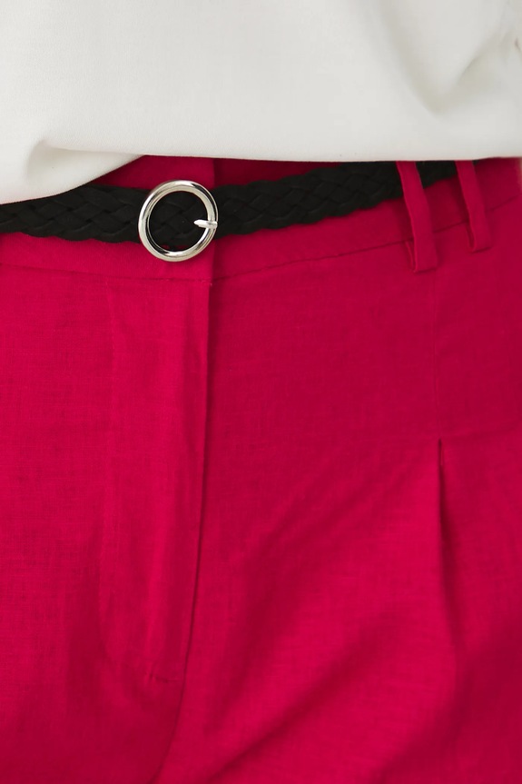 Szorty z lnem damskie z paskiem gładkie kolor czerwony czerwony RS25-SZD093